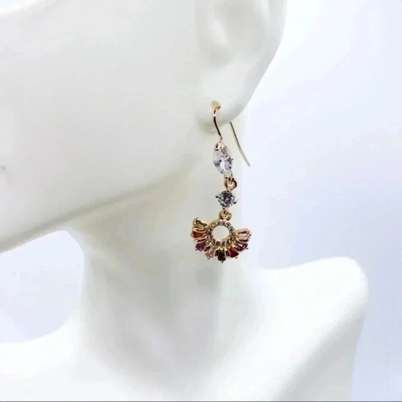 Dangle drop earrings - Picture 2 of 2